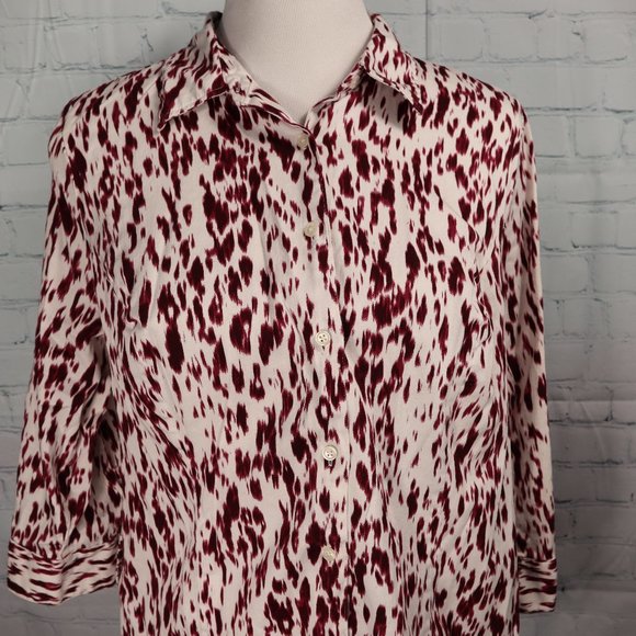 Apt. 9 White and Burgundy Pattern Button Up Shirt, Size 0X - Picture 1 of 4